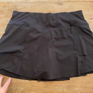 Athleta black tennis skirt